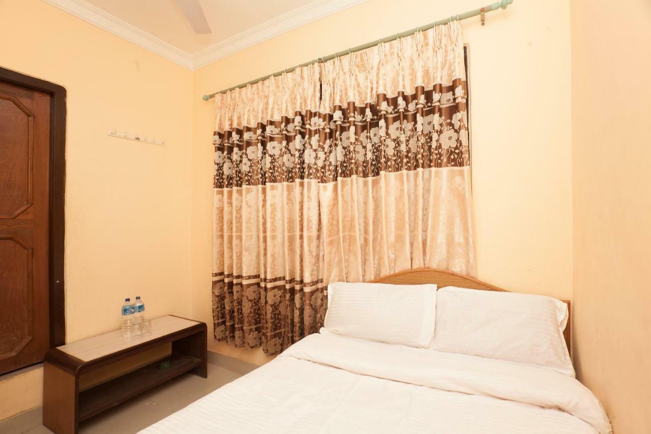 Spot On 397 Hotel Triveni Guest House Katmandu Kültér fotó