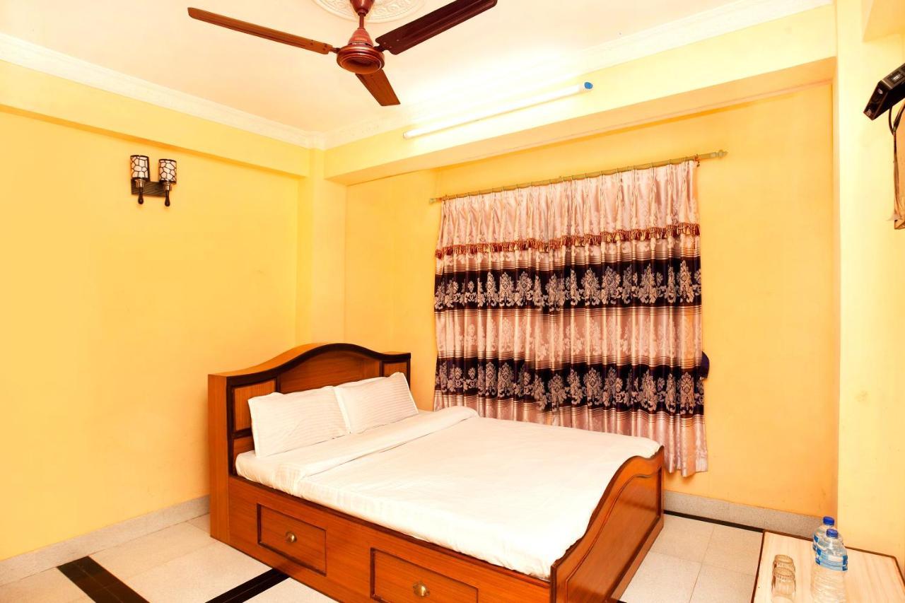 Spot On 397 Hotel Triveni Guest House Katmandu Kültér fotó